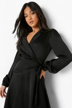 Vestito Skater Midi Petite In Raso A Incrocio 7 Vestito Skater Midi Petite In Raso A Incrocio -Negozio al dettaglio Vestiti pzz09953 black xl 3