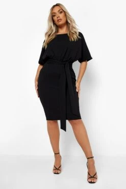 Vestito Midi Plus Size Con Fascia In Vita E Maniche Stile Kimono