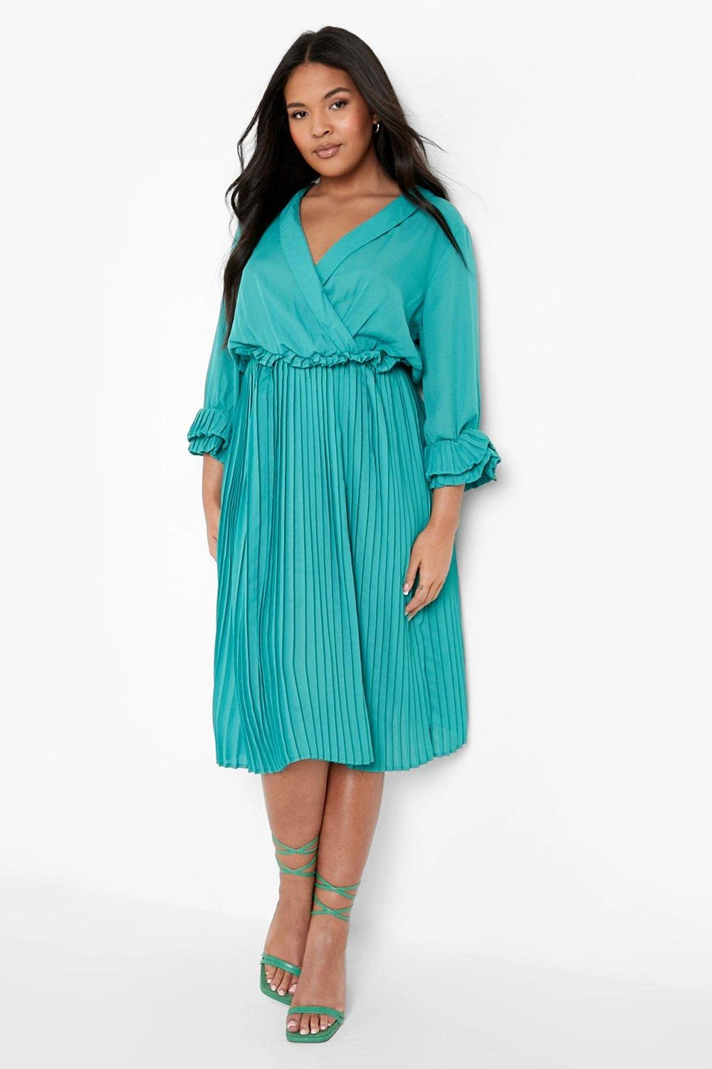 Vestito Skater Midi Plus Size Con Pieghe E Arricciature 3 Vestito Skater Midi Plus Size Con Pieghe E Arricciature - immagine 3