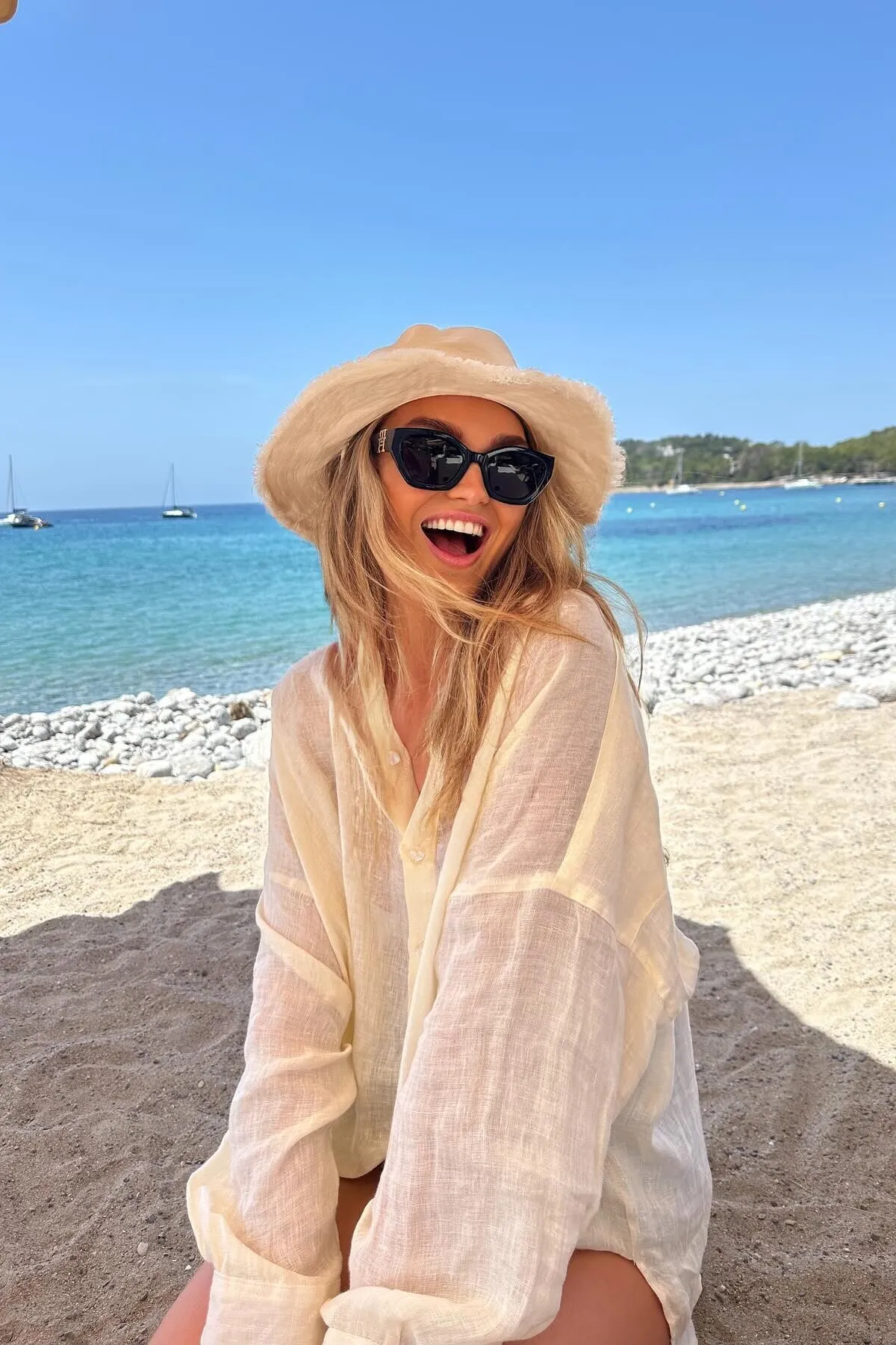 Negozio al dettaglio Vestiti -Negozio al dettaglio Vestiti IPA Agency IPA46776959